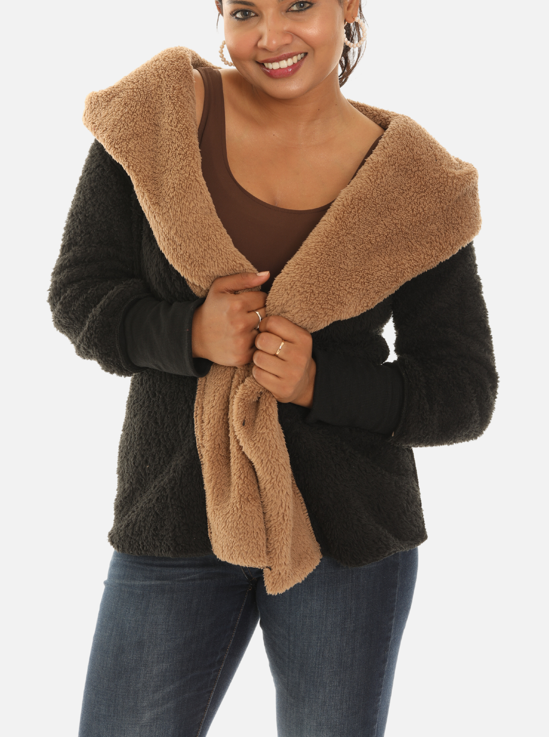 SHORELINEWEARUSA_2331x3130px_2