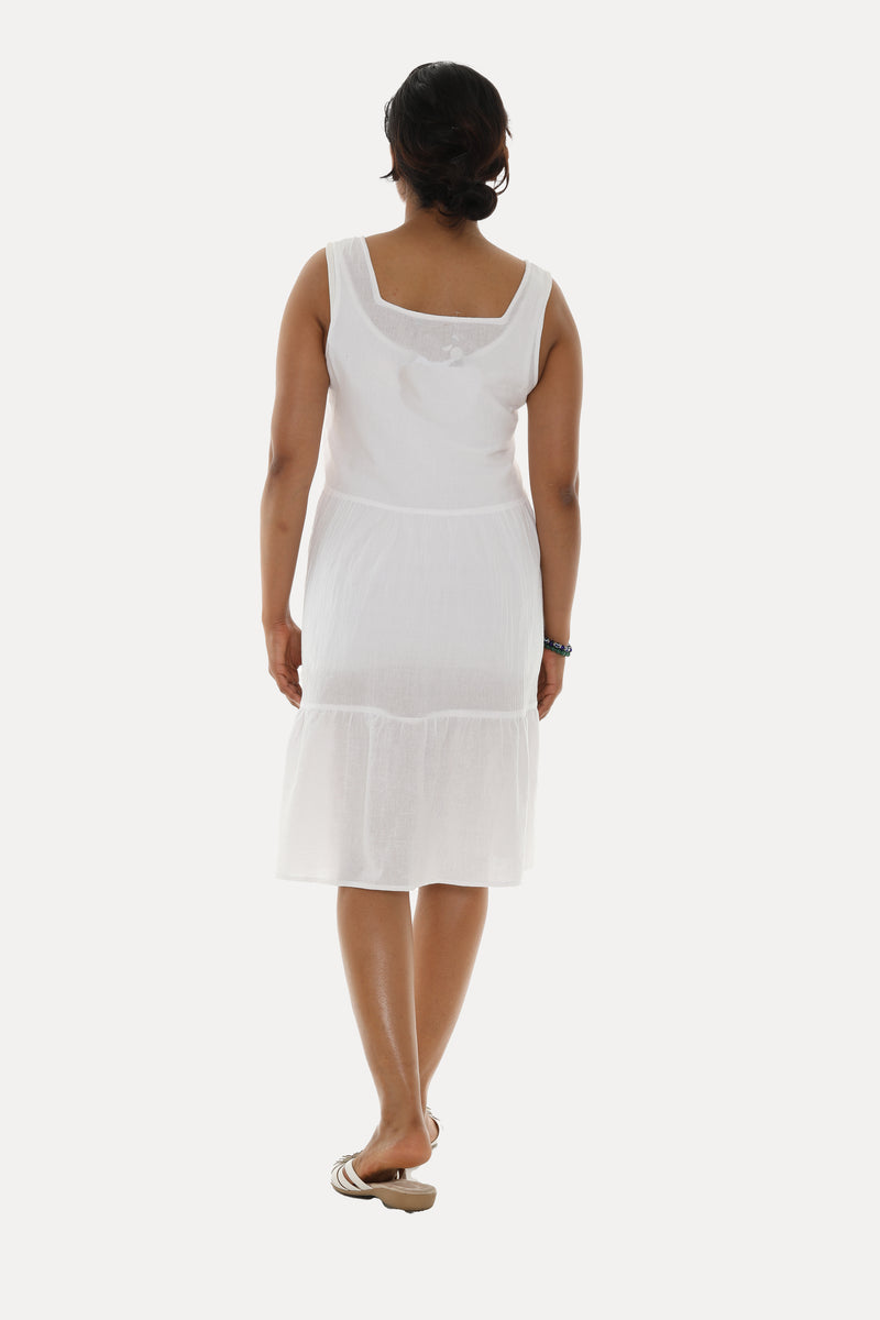 White Cotton Embroidered Dress - 1X / White White Cotton Embroidered Dress - 1X / White