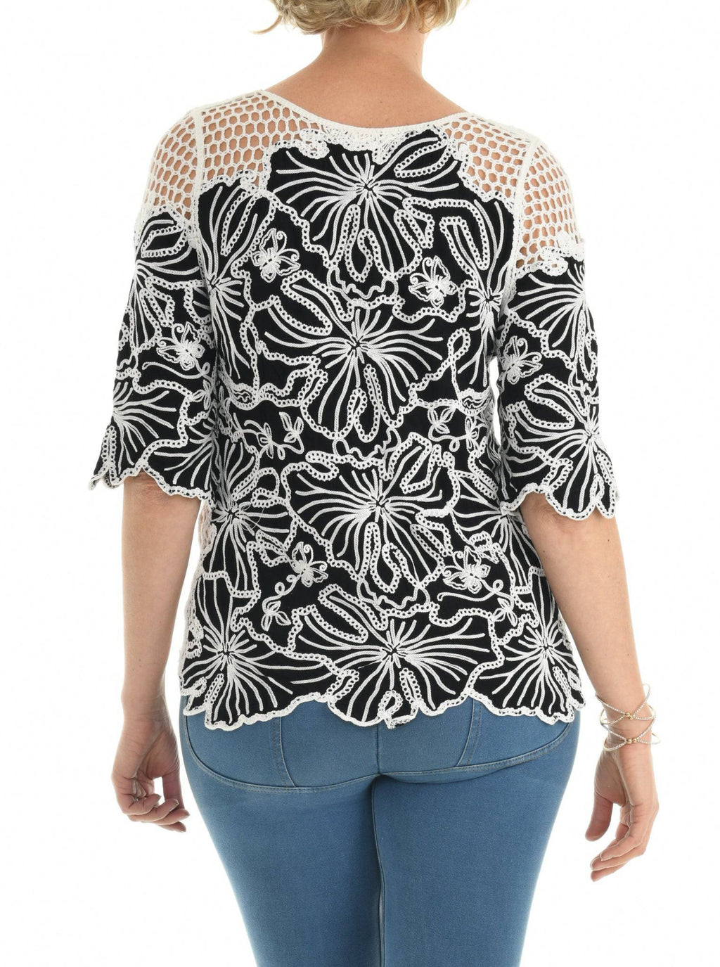 THREAD DETAILED LACE TOP - Shoreline Wear, Inc.