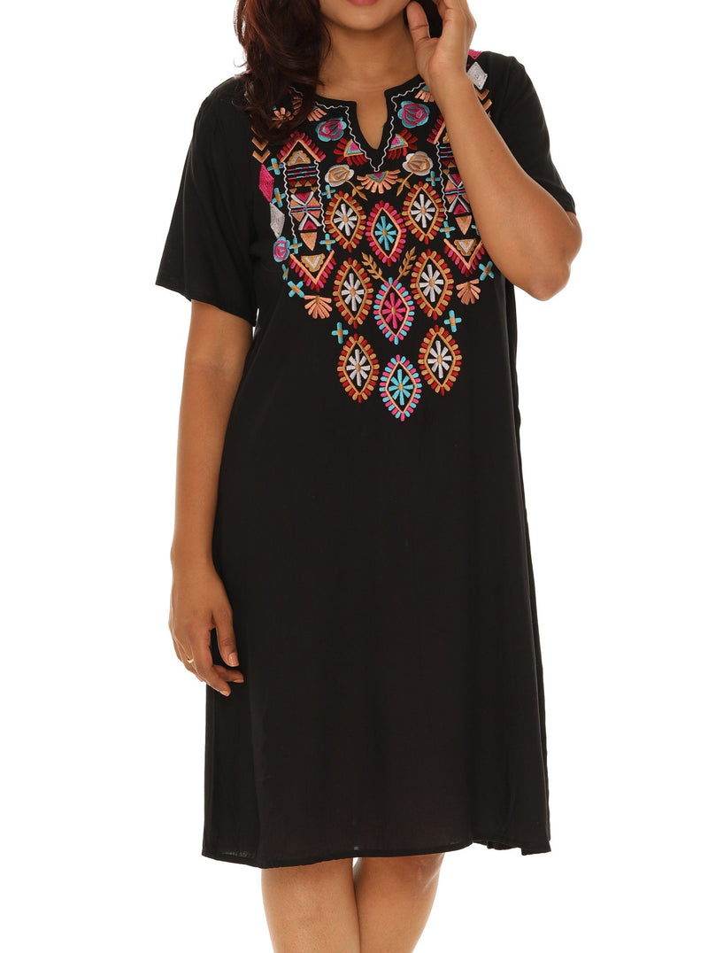 Floral Embroidery dress - LARGE / White Floral Embroidery dress - LARGE / White